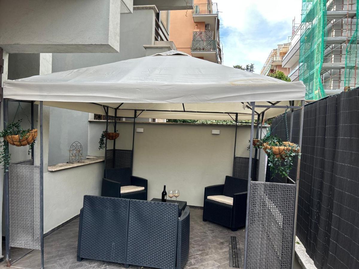 Carpegna Luxury Apt With Terrace Roma Exterior foto